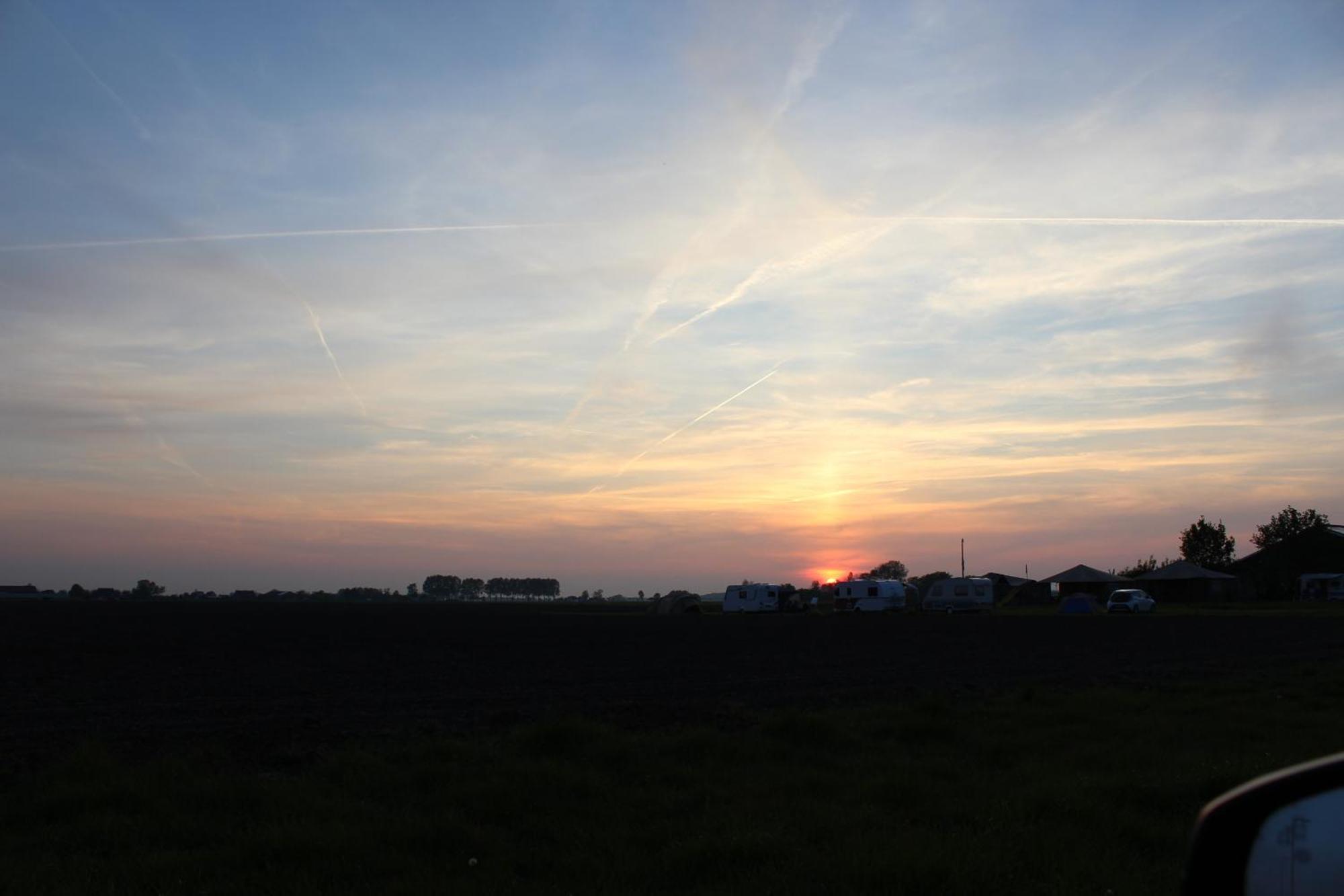 Boerderij Camping Nixhoeve Genderen Exterior foto